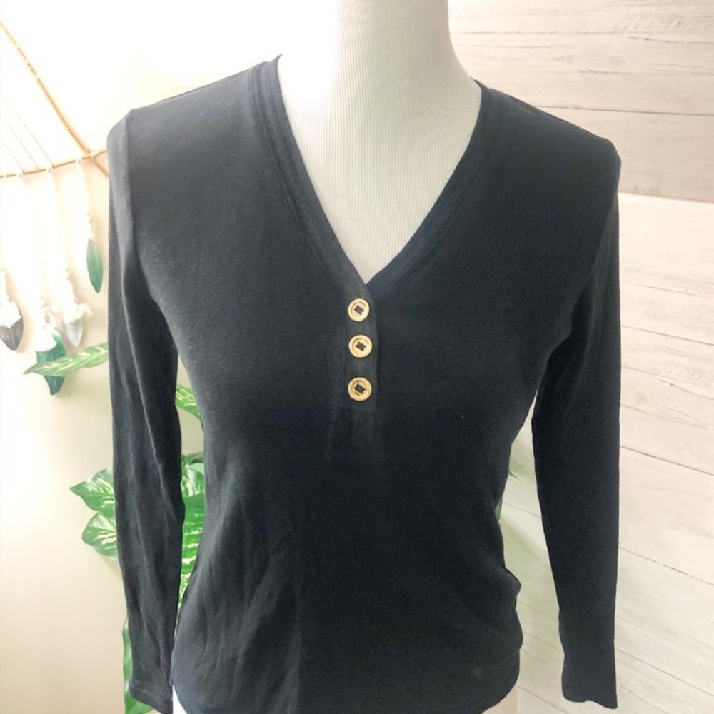 3/4 length shirt